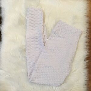 NEW Mix white high waist yoga pants with ruched scrunch butt